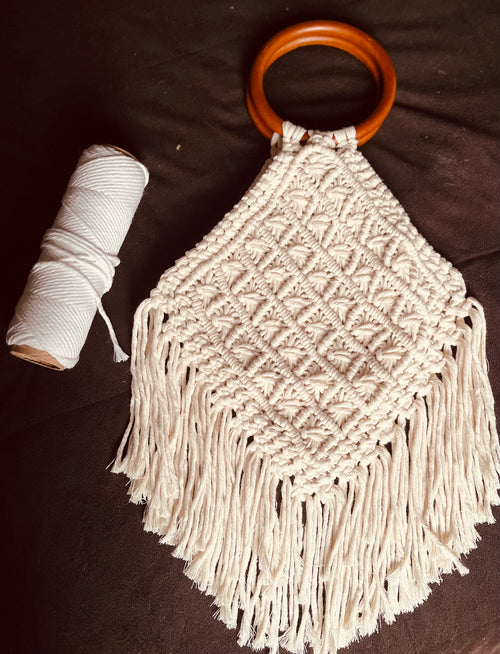 Cartera Artesanal "Boho Flecos"